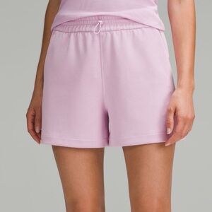 NWT Lululemon Softstreme High Rise 4” Shorts in Vitapink